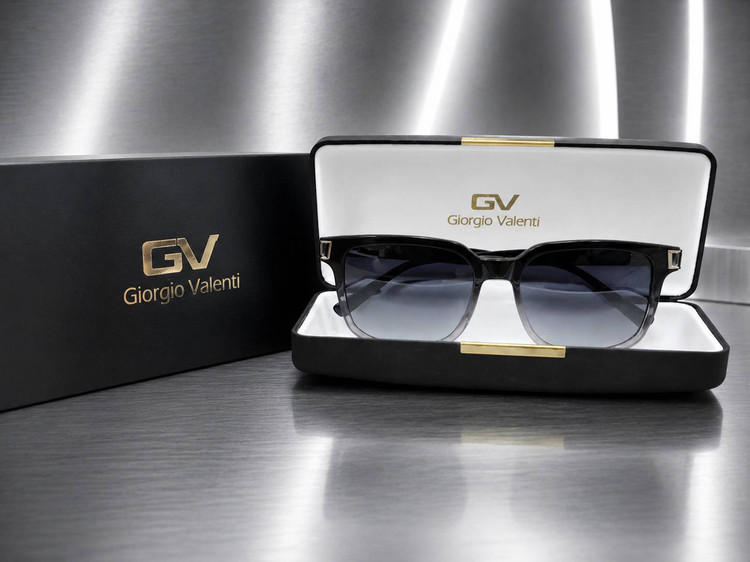 عینک آفتابی مردانه برند جورجیو ولنتی کدمدل GV_5۳۳۳